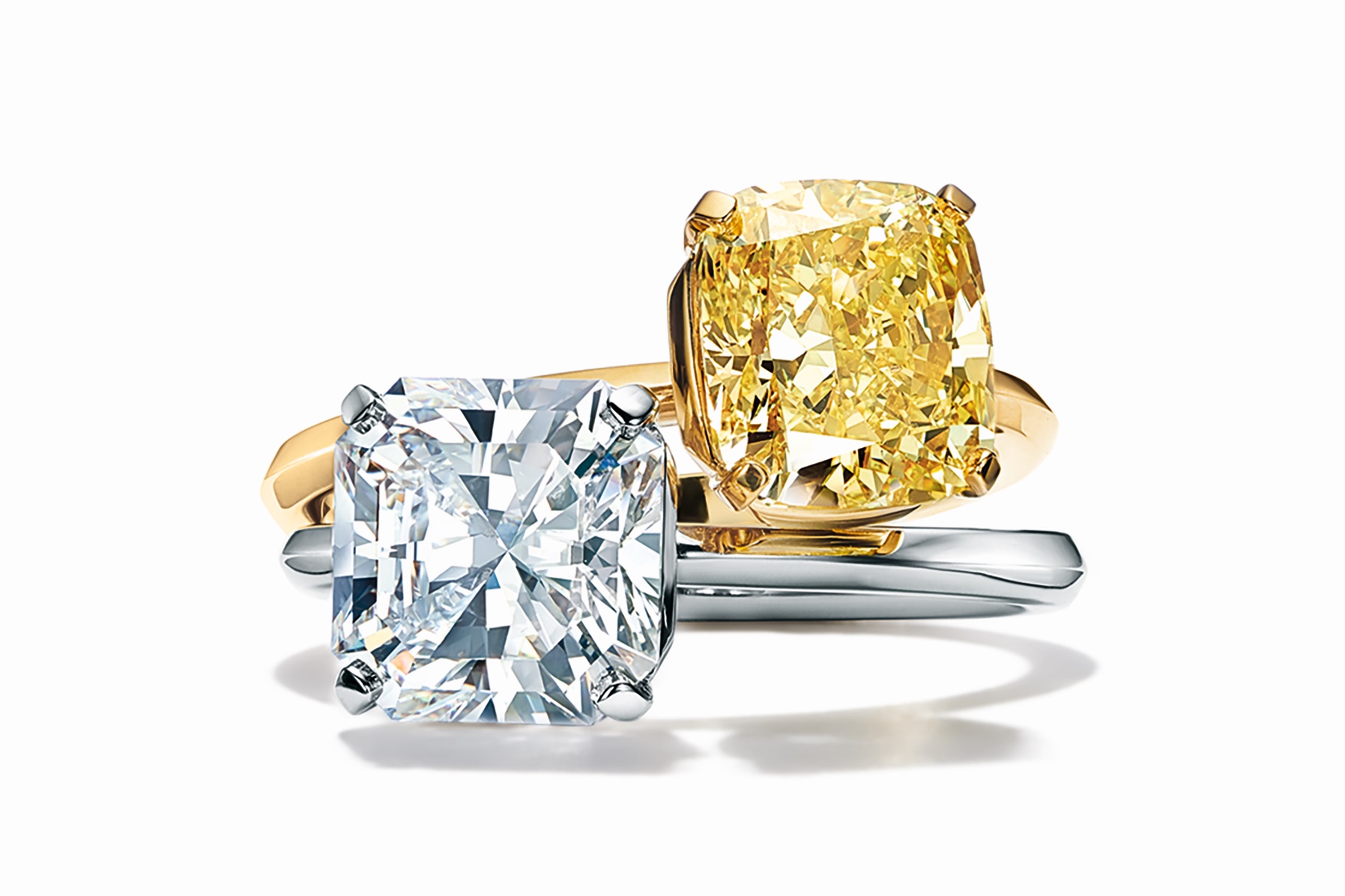 Ювелирные изделия first class diamonds. Кольцо Тиффани true. Кольцо Тиффани с бриллиантом. Tiffany Engagement Ring Diamond.